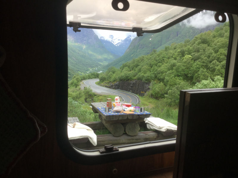 Дело было вечером, делать было нечего...а не махнуть ли нам в Троллькирку