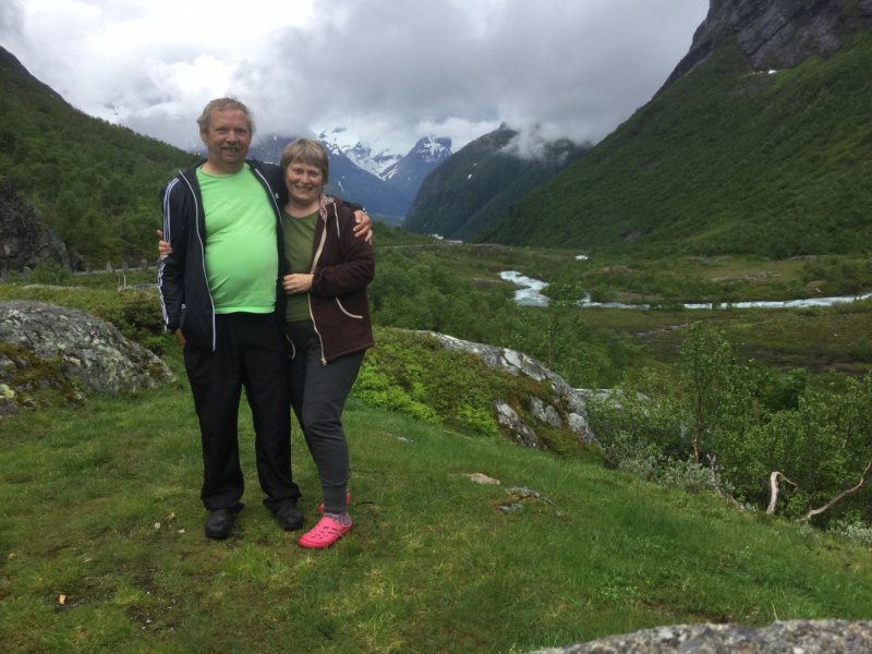 Дело было вечером, делать было нечего...а не махнуть ли нам в Троллькирку