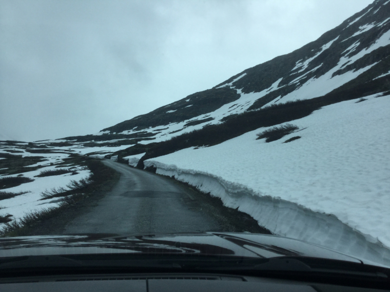 Дело было вечером, делать было нечего...а не махнуть ли нам в Троллькирку