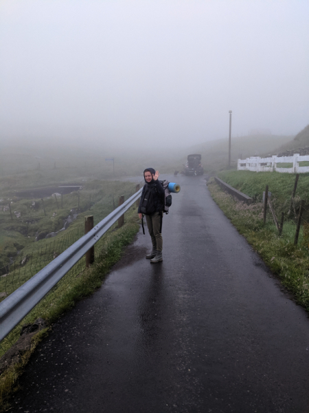 Фарерские острова 2019, две девушки, автостоп.