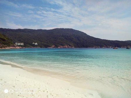 Пляж Teluk Dalam Bosar