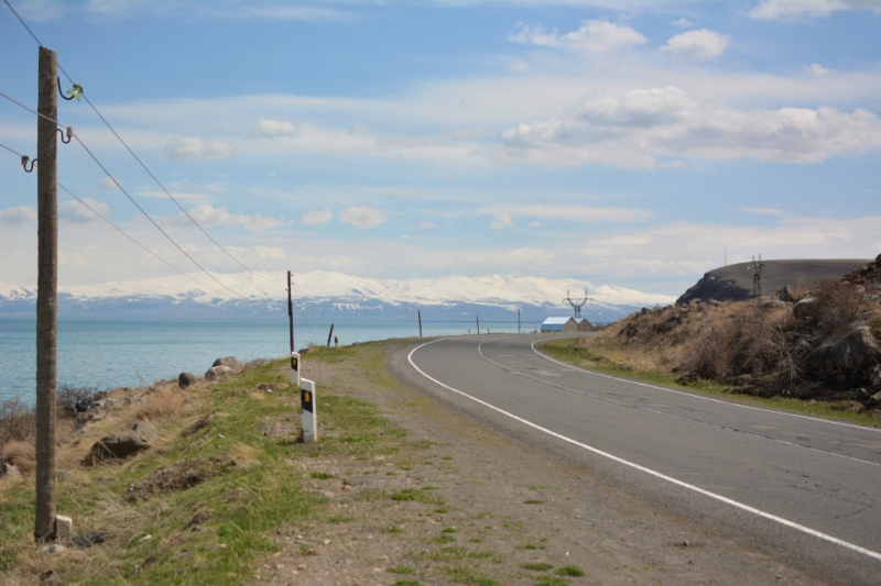 Армения, конец апреля, на машине.