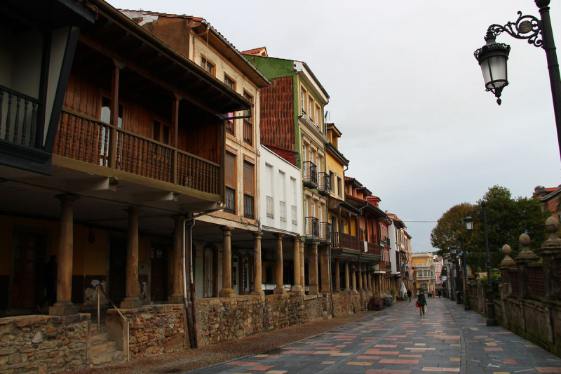 Aviles