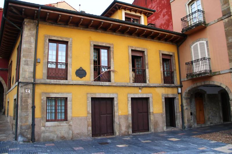 Aviles
