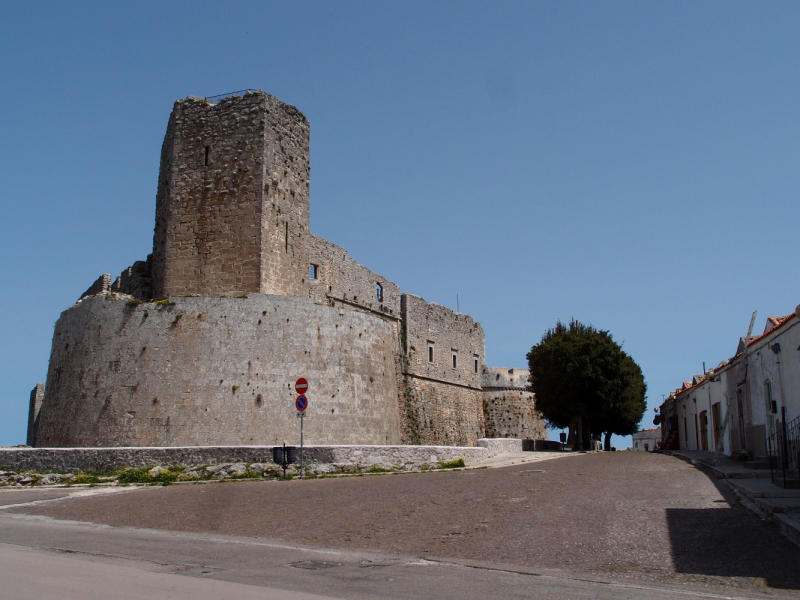 Апулия. Монте-Сант-Анджело (Monte Sant'Angelo)