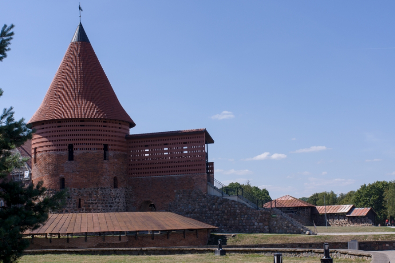 Провинциальная Балтия, 2 недели