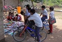 Детские каникулы в сезон дождей