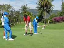 Игра в гольф на Пхукете в Phuket Country Club (январь 2012)