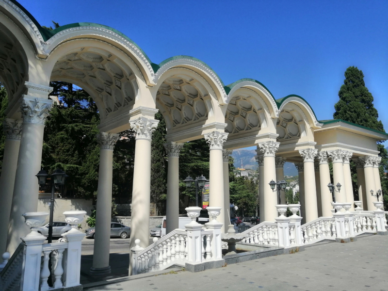 Одна отчаянная блондинка и 15 дней в Крыму. После прочтения ты точно начнешь собирать чемодан