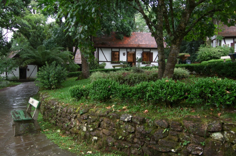 Юг Бразилии (Камбара-ду-Сул - Грамадо - Канела), январь 2012