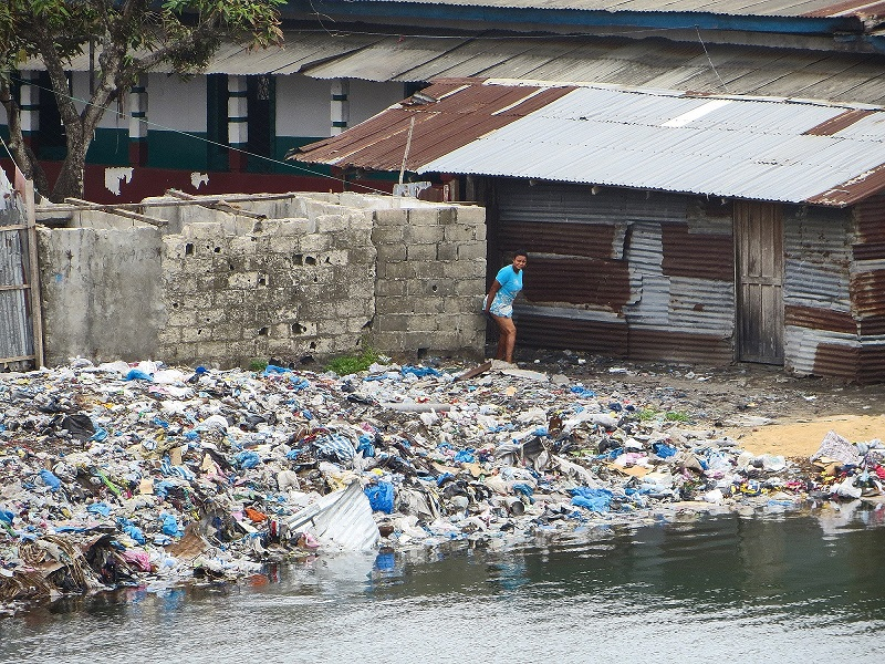 Ужасы, кошмары, гадости, приколы и нелепости, и разная абракадабра из путешествий.