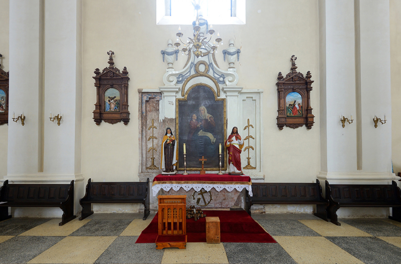 Iўе. Касьцёл сьвятых апосталаў Пятра й Паўла былога кляштара бэрнардынаў - 68