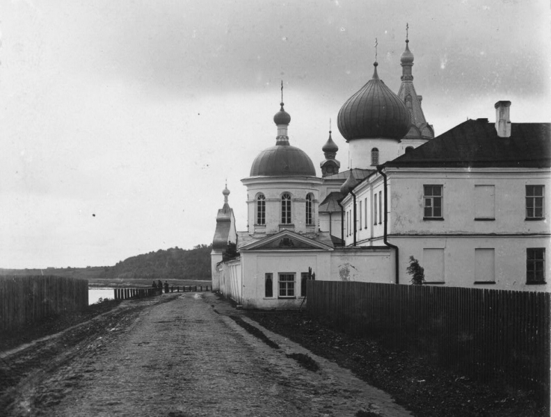 «Как я провёл этим летом» ©️ или неспешные прогулки по окрестностям Петербурга в ковидную годину