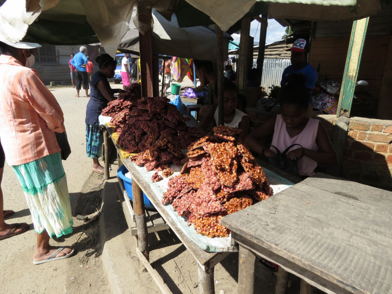 Мадагаскар-2020: Из крайности в крайность