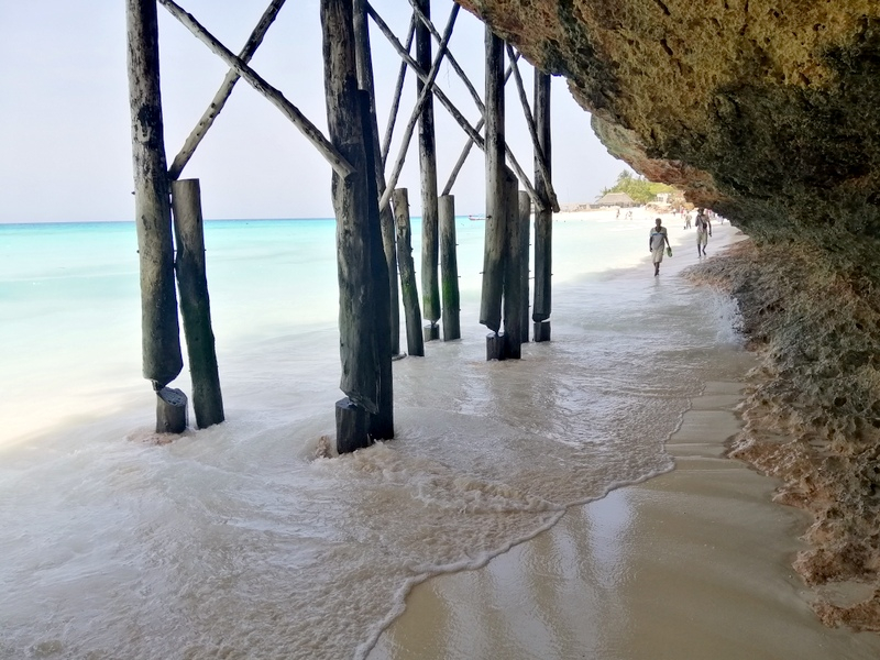 Zanzibā ra ar automaš ī nu. Kizimkazi-Paje-Matemwe-Chuini-Stone Town. 