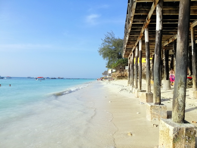 Zanzibā ra ar automaš ī nu. Kizimkazi-Paje-Matemwe-Chuini-Stone Town. 