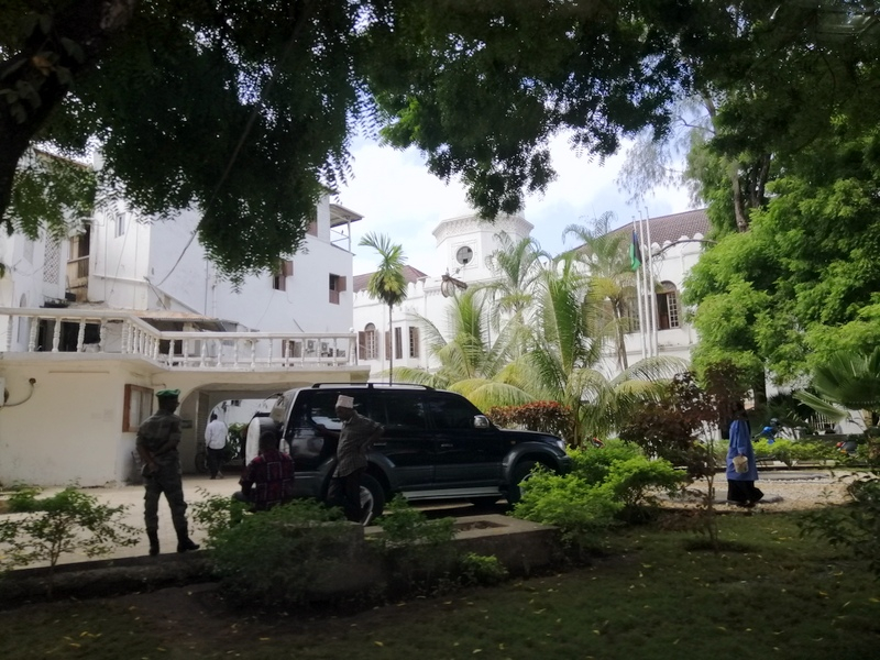 Zanzibaras automobiliu. Kizimkazi-Paje-Matemwe-Chuini-Stone Town. 