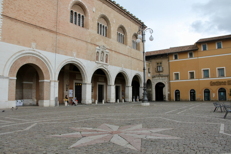 Путешествия дилетантов. Внезапная Италия.