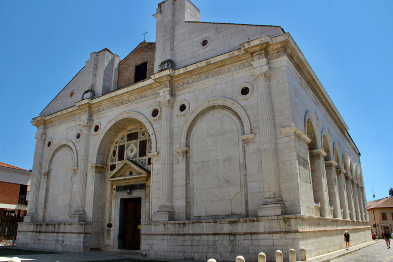 Путешествия дилетантов. Внезапная Италия.