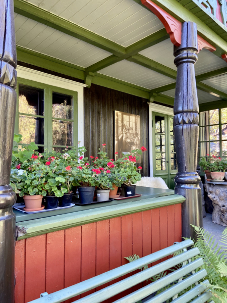 Пока мы ждем..