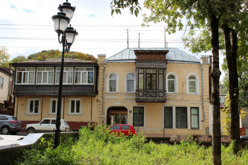 Кисловодск. На ул. Кольцова