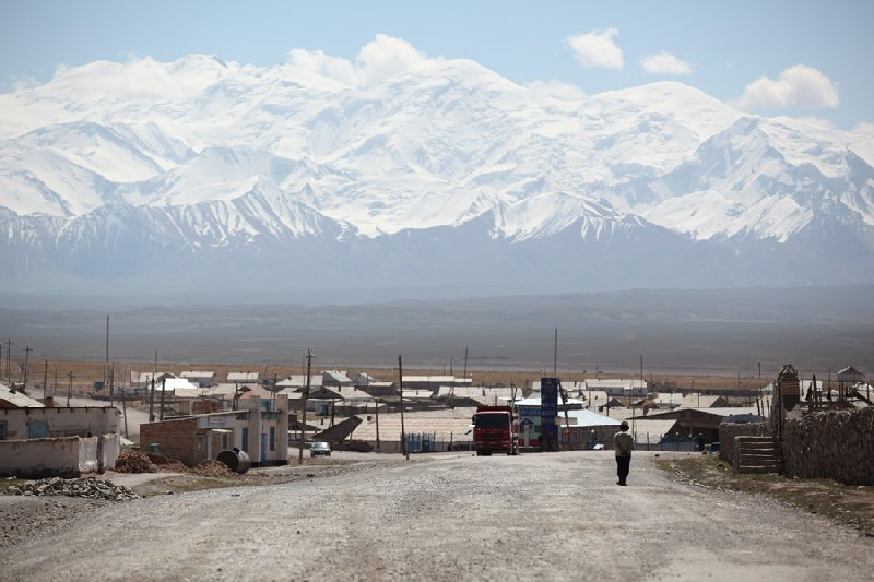 По суше в Магадан через Киргизию, Китай и Монголию, июль-август 2014. Часть 1: Киргизия