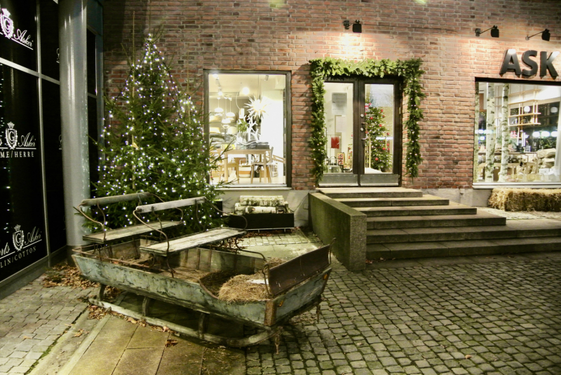 Пока мы ждем..