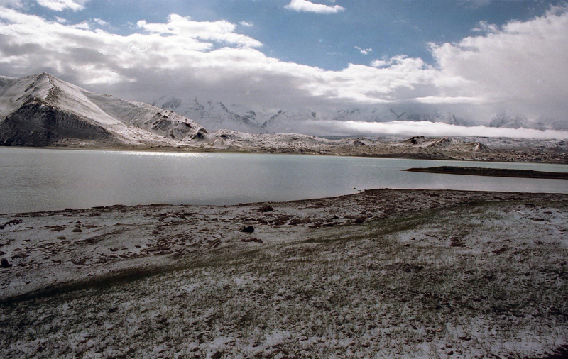 Отчет о поездке в Тибет автостопом в июле-августе 1999 с фотографиями.