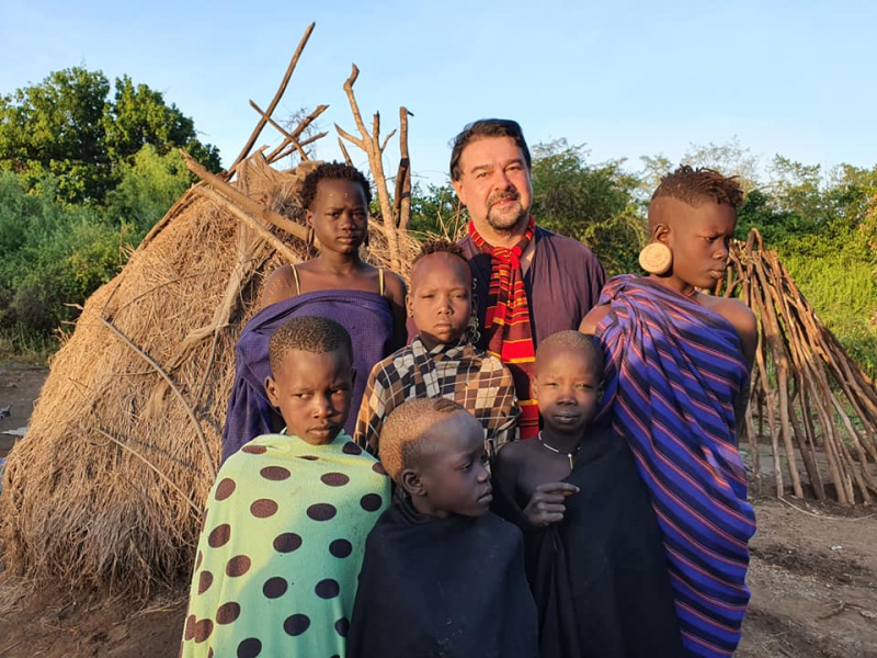 Новогодняя Эфиопия: 10 дней в гостях у племён, бегемотов и марабу