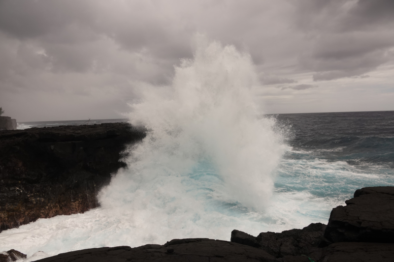 Маврикий умер (ковид), да здравствует Реюньон! Вместо пляжа лезем в горы