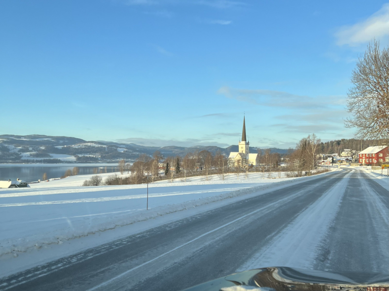 Почти вся Норвегия с юга на север на беговых лыжах на 2022 Новый год.