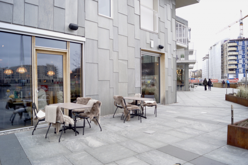 Пока мы ждем..