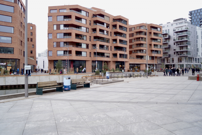 Пока мы ждем..