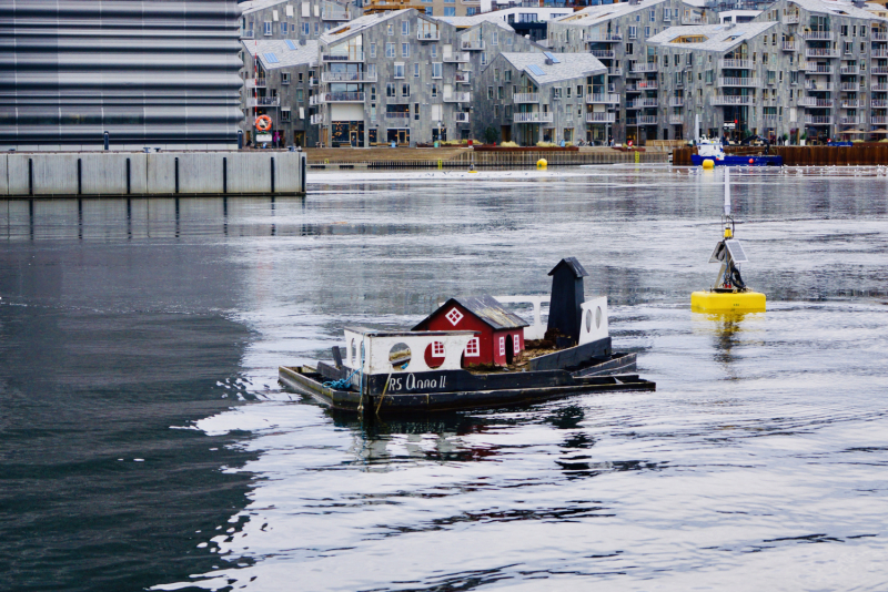 Пока мы ждем..