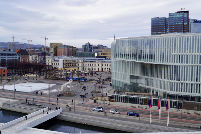 Пока мы ждем..