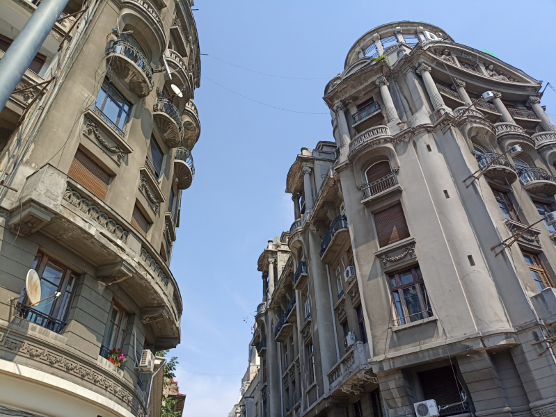 Бухарест, июль 2022 ( и немного Брашова)