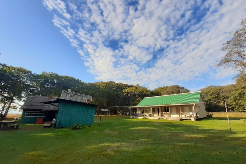 Мыс четырёх скал