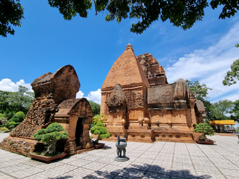 По Вьетнаму с вьетнамцами. С 25 сентября по 9 октября 2022 года. Hanoi - SаPа - Halong Bay - Nha Trang - Dalat - Hanoi.