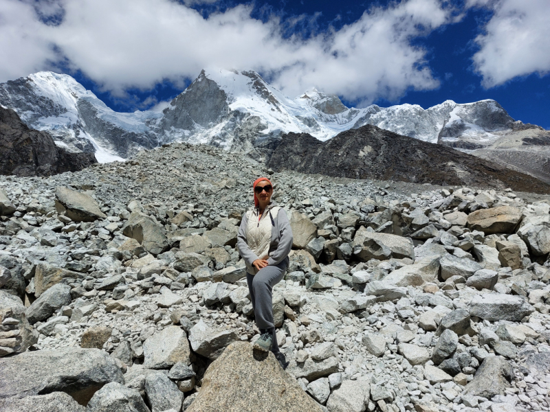 Активный взгляд на Перу летом 2022 г. (трое здоровы, а у одного ножка болит)