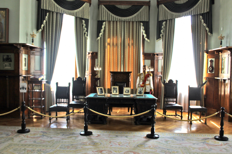 Достопримечательности Крыма: Феодосия, Коктебель, Судак, Нов свет, Ялта, Гурзуф, Ай-Петри. Фиолент Балаклава, Бахчисарай, Алушта, Евпатория, Тарханкут