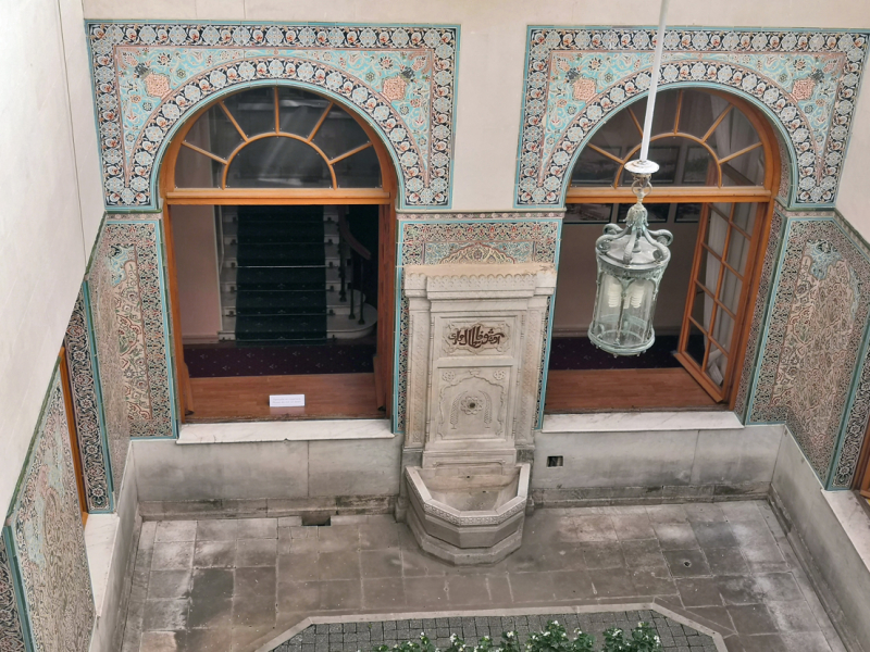 Достопримечательности Крыма: Феодосия, Коктебель, Судак, Нов свет, Ялта, Гурзуф, Ай-Петри. Фиолент Балаклава, Бахчисарай, Алушта, Евпатория, Тарханкут