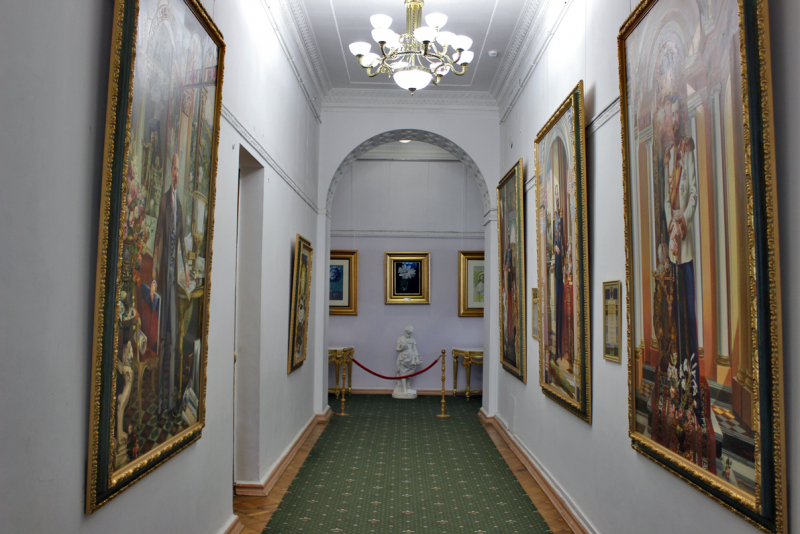 Достопримечательности Крыма: Феодосия, Коктебель, Судак, Нов свет, Ялта, Гурзуф, Ай-Петри. Фиолент Балаклава, Бахчисарай, Алушта, Евпатория, Тарханкут