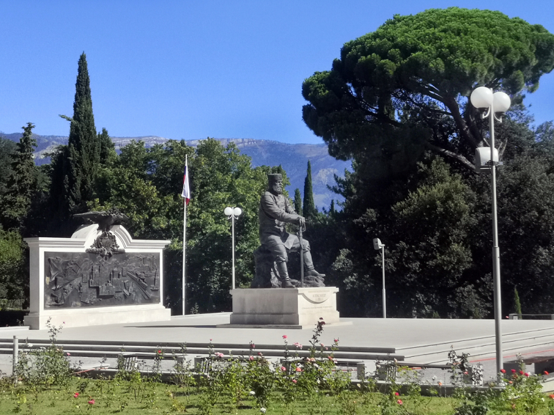 Достопримечательности Крыма: Феодосия, Коктебель, Судак, Нов свет, Ялта, Гурзуф, Ай-Петри. Фиолент Балаклава, Бахчисарай, Алушта, Евпатория, Тарханкут