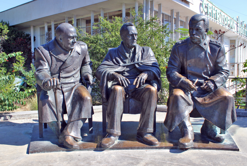 Достопримечательности Крыма: Феодосия, Коктебель, Судак, Нов свет, Ялта, Гурзуф, Ай-Петри. Фиолент Балаклава, Бахчисарай, Алушта, Евпатория, Тарханкут