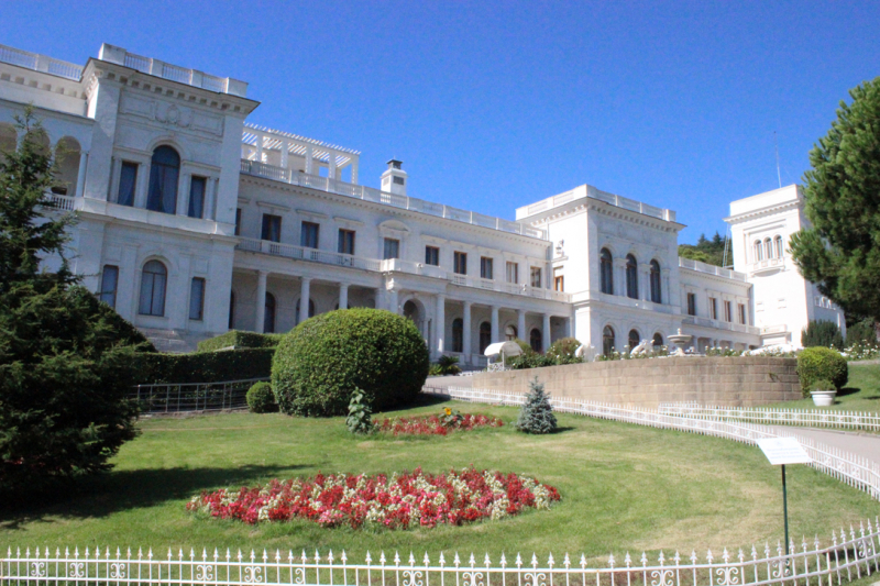 Достопримечательности Крыма: Феодосия, Коктебель, Судак, Нов свет, Ялта, Гурзуф, Ай-Петри. Фиолент Балаклава, Бахчисарай, Алушта, Евпатория, Тарханкут