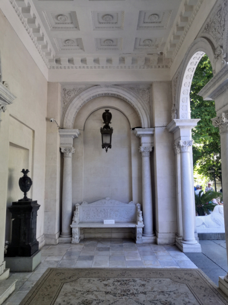 Достопримечательности Крыма: Феодосия, Коктебель, Судак, Нов свет, Ялта, Гурзуф, Ай-Петри. Фиолент Балаклава, Бахчисарай, Алушта, Евпатория, Тарханкут