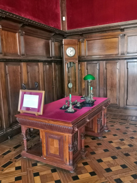 Достопримечательности Крыма: Феодосия, Коктебель, Судак, Нов свет, Ялта, Гурзуф, Ай-Петри. Фиолент Балаклава, Бахчисарай, Алушта, Евпатория, Тарханкут