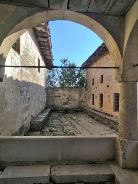 Достопримечательности Крыма: Феодосия, Коктебель, Судак, Нов свет, Ялта, Гурзуф, Ай-Петри. Фиолент Балаклава, Бахчисарай, Алушта, Евпатория, Тарханкут