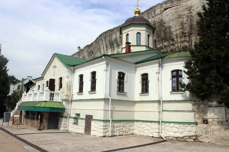 Достопримечательности Крыма: Феодосия, Коктебель, Судак, Нов свет, Ялта, Гурзуф, Ай-Петри. Фиолент Балаклава, Бахчисарай, Алушта, Евпатория, Тарханкут