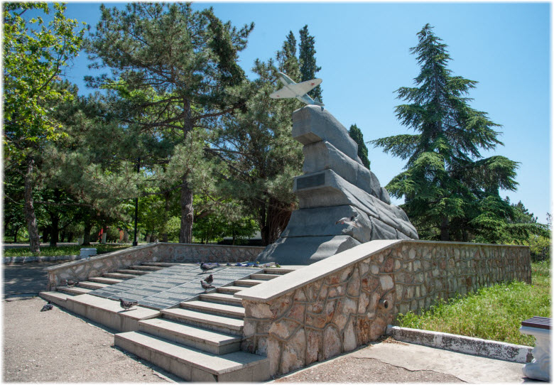 Достопримечательности Крыма: Феодосия, Коктебель, Судак, Нов свет, Ялта, Гурзуф, Ай-Петри. Фиолент Балаклава, Бахчисарай, Алушта, Евпатория, Тарханкут